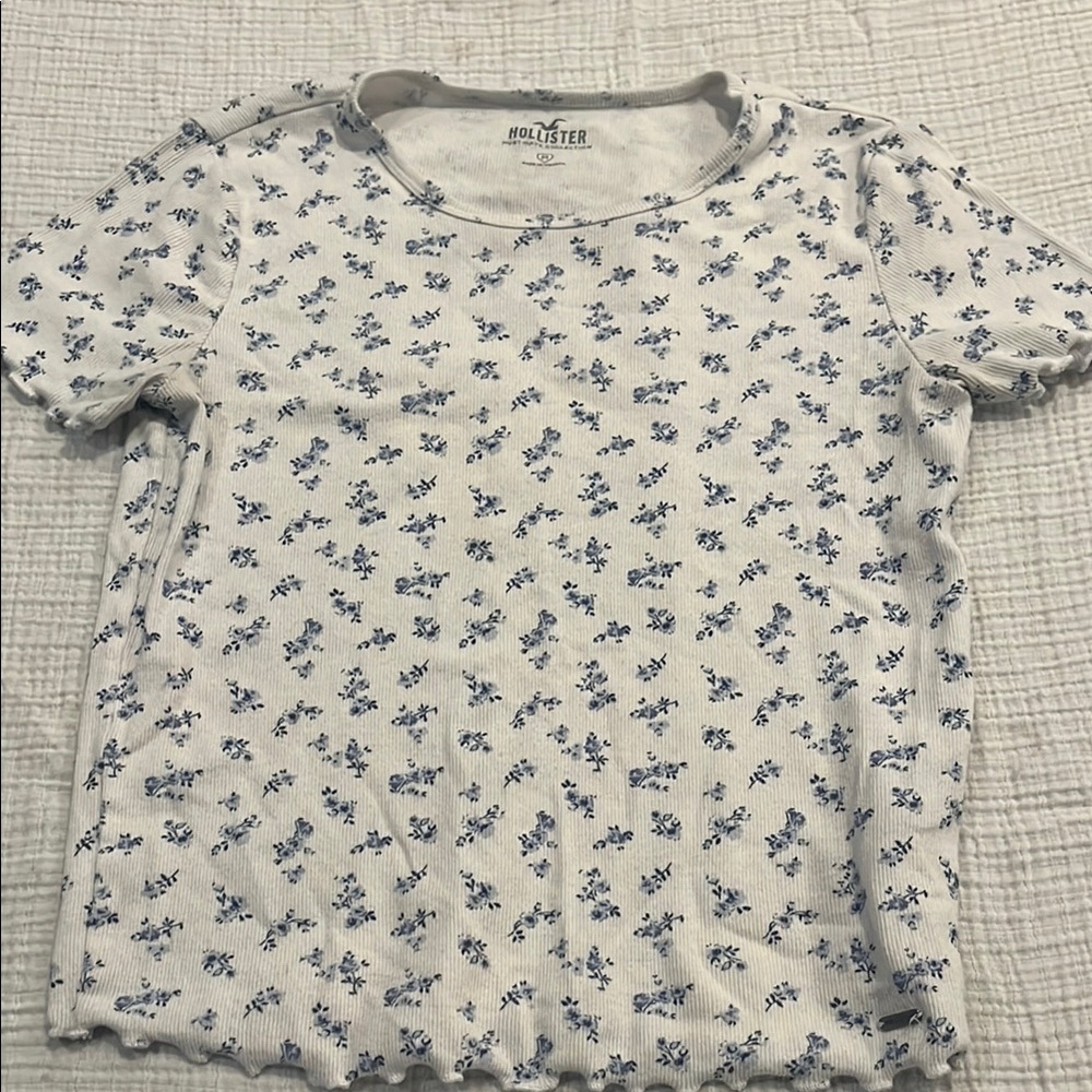 Hollister Floral White and Blue Top